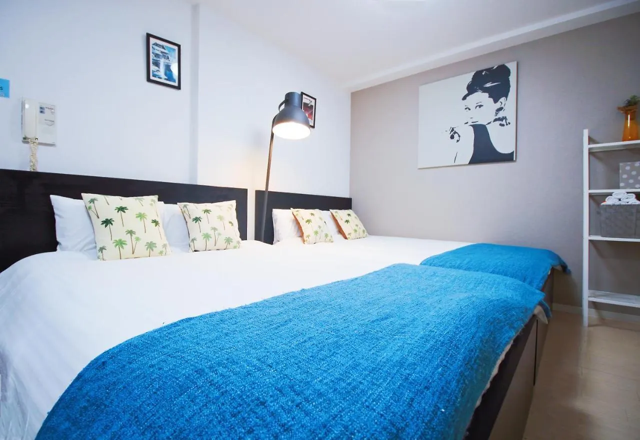 Apartment Hotel Aaron通天西 Osaka